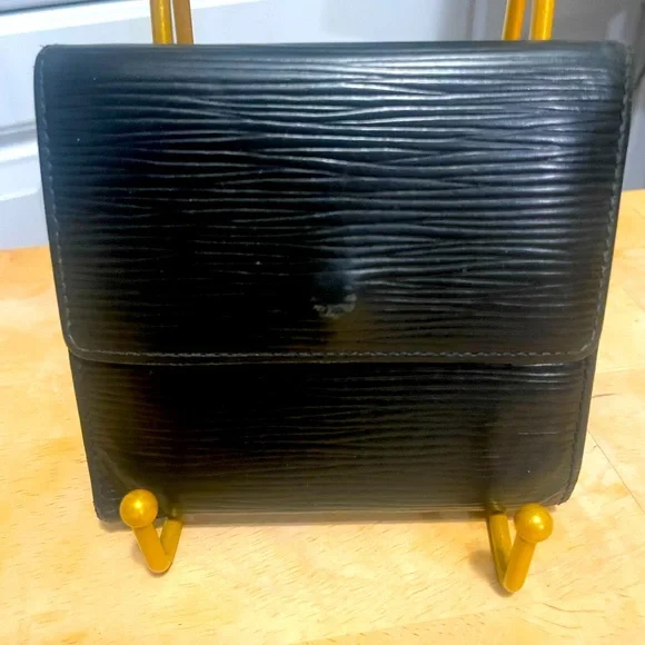 Louis Vuitton Epi black wallet - Picture 2 of 5